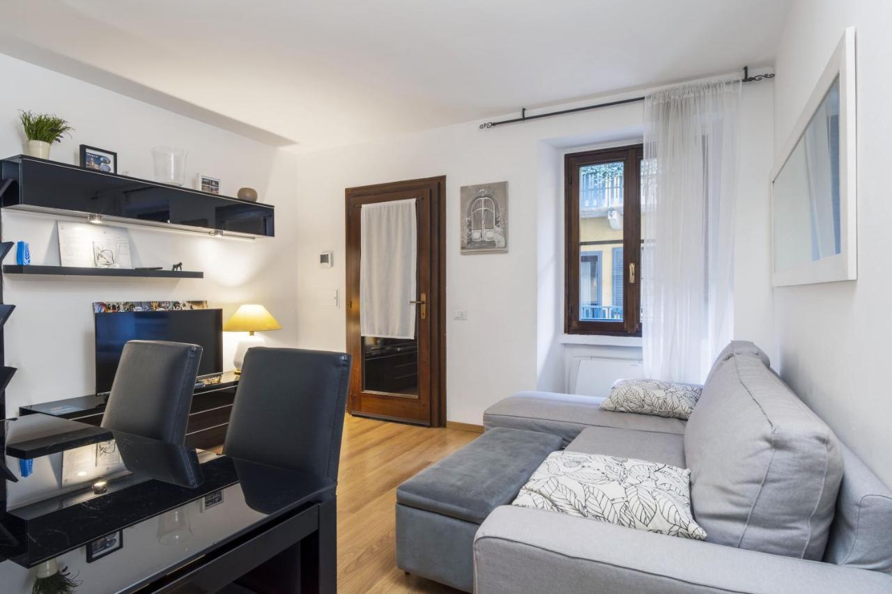 Cozy & Comfy Apt In Navigli Area Milan Exterior photo