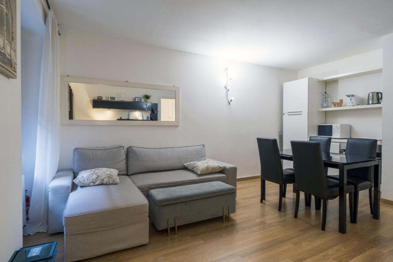 Cozy & Comfy Apt In Navigli Area Milan Exterior photo