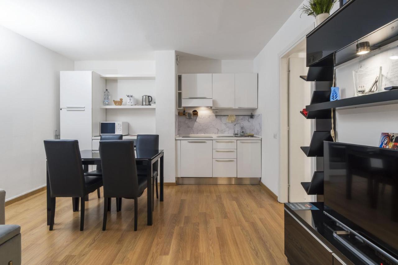 Cozy & Comfy Apt In Navigli Area Milan Exterior photo