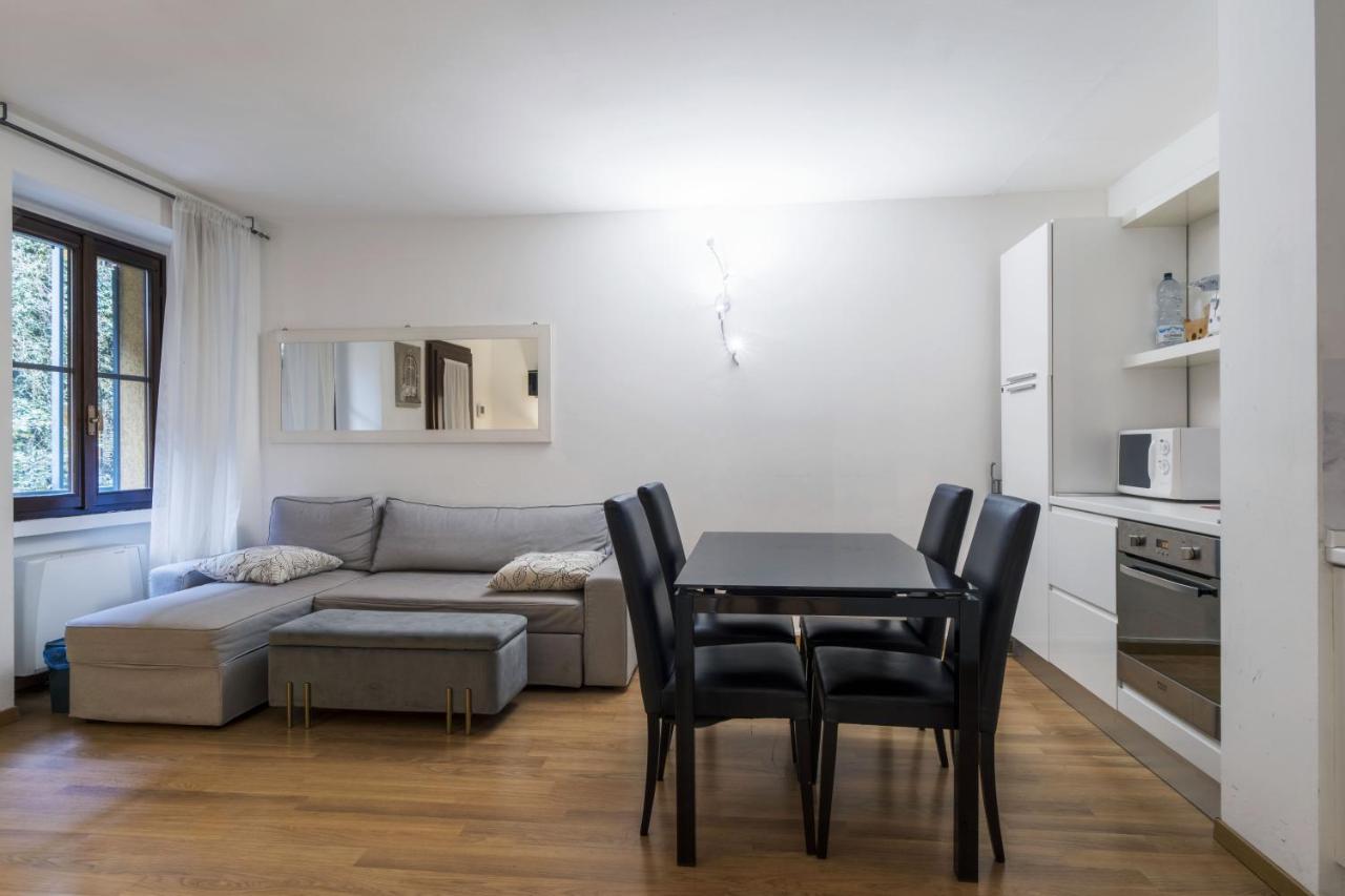 Cozy & Comfy Apt In Navigli Area Milan Exterior photo