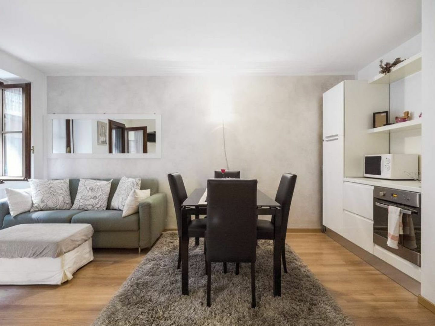 Cozy & Comfy Apt In Navigli Area Milan Exterior photo